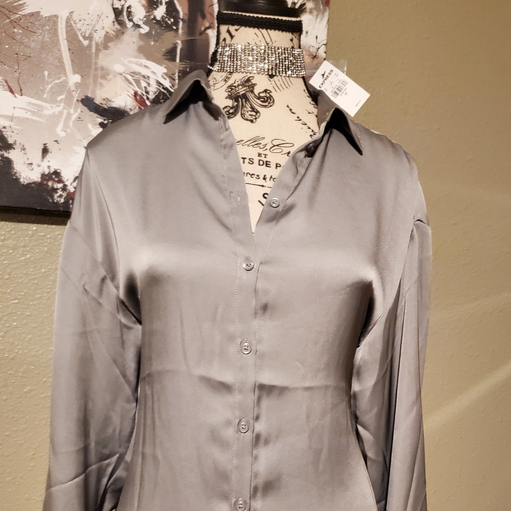 New with tags EXPRESS Long sleeve